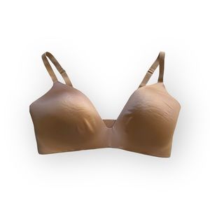 SKIMS Wireless Form T-Shirt Demi Bra